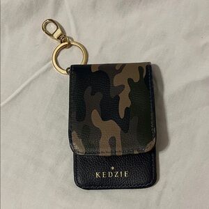 Kedzie Camouflage Key & Card Holder